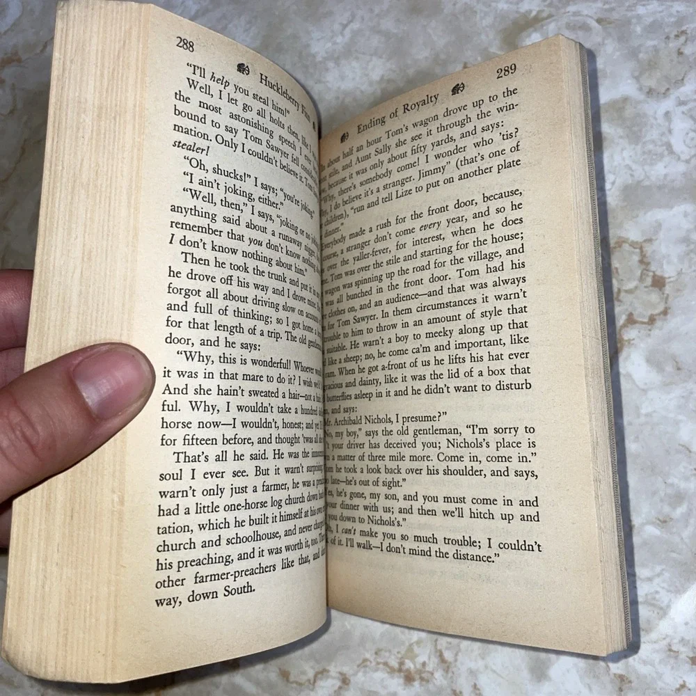 Classic Young Reader‎ Story Lot 4 Books